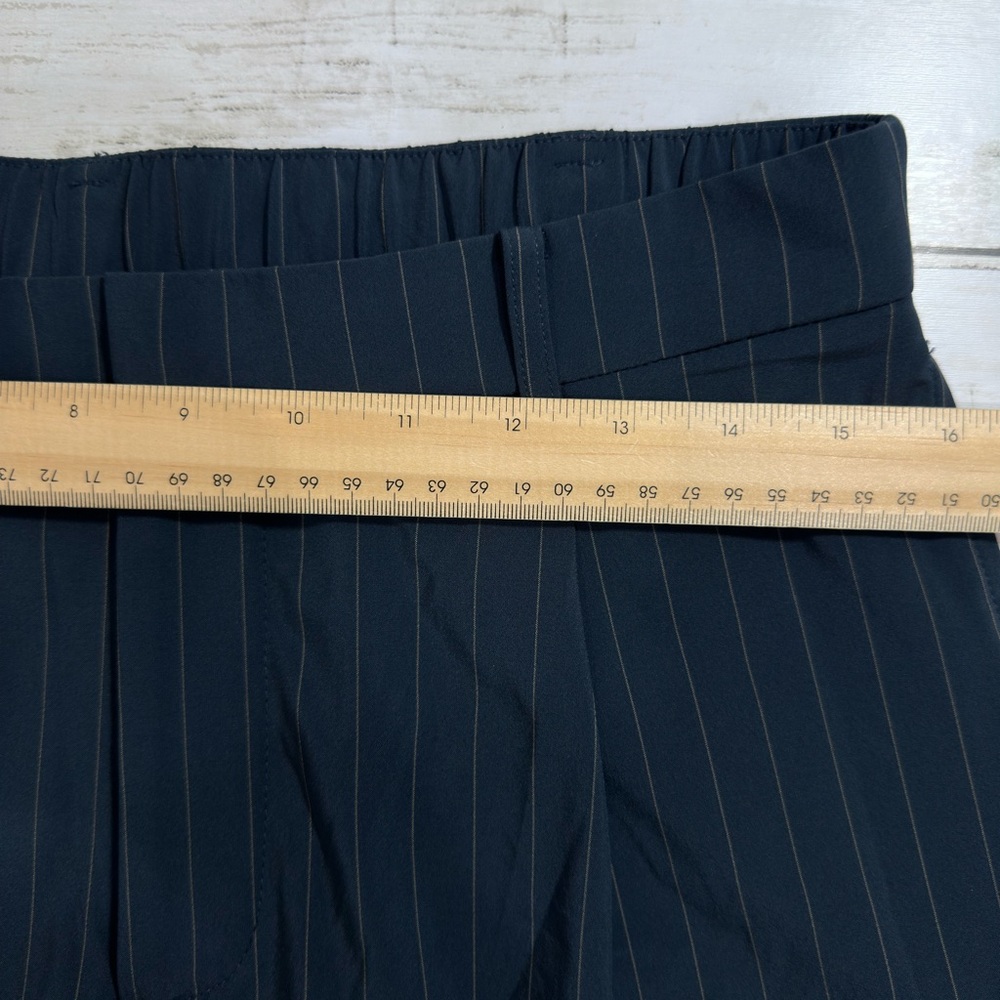 Vuori  Villa Wide-Leg Pinstripe Pants – Size M - Picture 9 of 11